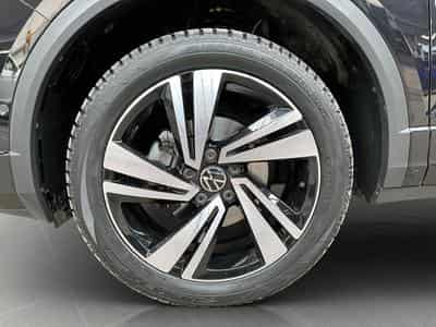 VW T-Roc R-Line+DSG+Matrix-LED+P.Travel+RearView (2022) - Foto 8