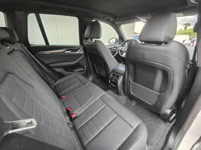 BMW X3 XDRIVE30e PACK M CARPLAY CAMERA 360 GPS LED (2023) - Foto 8