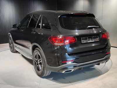 Mercedes GLC 220 GLC 220d 4MATIC PACK AMG CARPLAY SUSPENSION PNEU CAMERA 360 (2020) - Foto 4