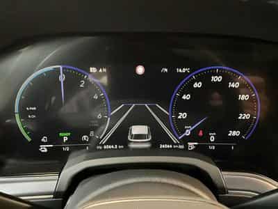 VW Touareg R+PHEV+4M+Aut.+P.Travel+P.Ass. (2024) - Photo 11