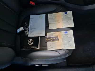 Mg Marvel R Luxury (2023) - Photo 8