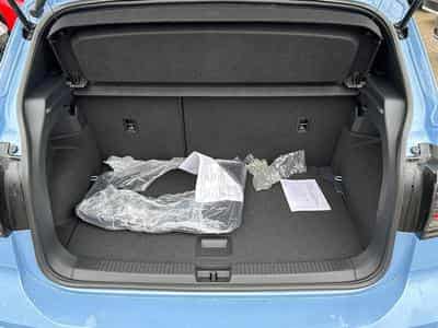 VW T-Cross R-Line (2026) - Photo 9