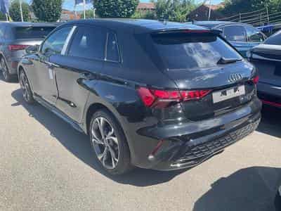Audi A3 Sportback TFSI quattro 150 kW S line (2026) - Photo 2