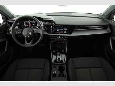Audi A3 Sportback TFSI quattro 150 kW S line (2026) - Photo 4
