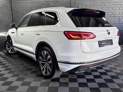 VW Touareg 3.0 TSi V6 eHybrid 4MOTION Elegance 381 CV (2022) - Photo 4