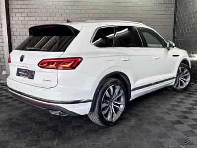 VW Touareg 3.0 TSi V6 eHybrid 4MOTION Elegance 381 CV (2022) - Photo 6
