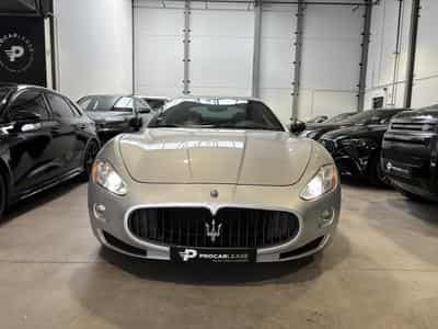 Maserati GranTurismo MASERATI GRANTURISMO 4.2 V8 405 CV/GPS/CUIR/Xénon/ (2009) - Photo 2