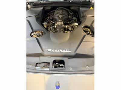 Maserati GranTurismo MASERATI GRANTURISMO 4.2 V8 405 CV/GPS/CUIR/Xénon/ (2009) - Photo 9