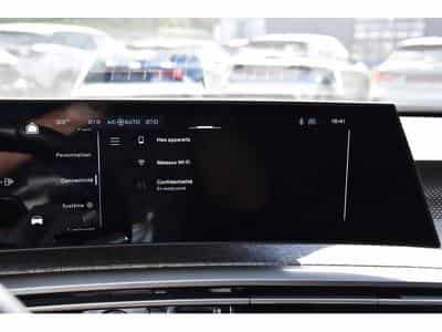 Peugeot 3008 1.2 Hybrid 145 e-DCS6 GT ACC CAM 360 1° MAIN (2025) - Photo 13