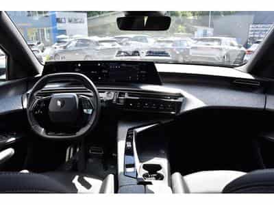 Peugeot 3008 1.2 Hybrid 145 e-DCS6 GT ACC CAM 360 1° MAIN (2025) - Photo 9