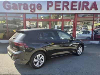 VW Golf Golf 8 1.5 eTSI 150 DSG LIFE LED NAVI (2021) - Photo 3