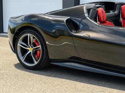 Ferrari 296 GTS GTS (2024) - Foto 13