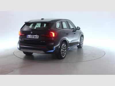 Bmw iX1 xDrive30 (2023) - Foto 3