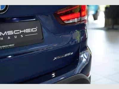 BMW X1 xDrive 25 e Sport Line 1.H *Pano *AHK *Kamera (2020) - Foto 13