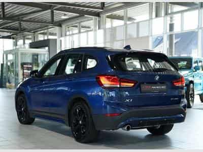 BMW X1 xDrive 25 e Sport Line 1.H *Pano *AHK *Kamera (2020) - Foto 9