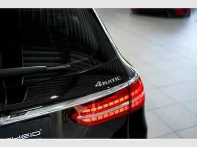 Mercedes E 300 d T 4M AMG Line *2.H *19 *GSD *AHK *MwSt. (2021) - Photo 13