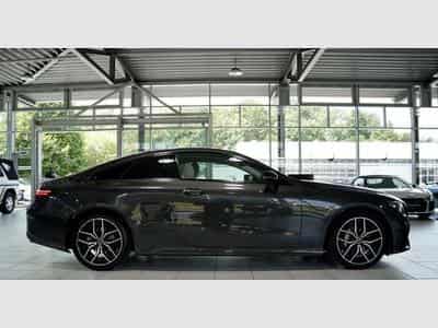 Mercedes E 300 Coupé AMG Line *BURM *LUFT *Night *Memory (2021) - Photo 7