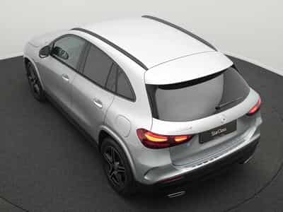 Mercedes GLA 200 d AMG-Line Multi+Kamera+Night+19" (2025) - Foto 11