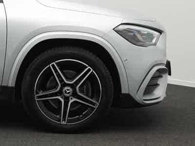 Mercedes GLA 200 d AMG-Line Multi+Kamera+Night+19" (2025) - Foto 6