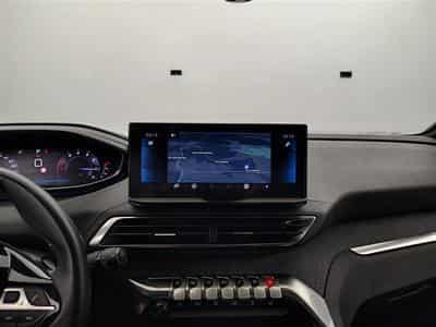 Peugeot 5008 1.2 PureTech 130Cv EAT8 Allure Pack 7PL / NAVI / CARPLAY (2023) - Photo 11