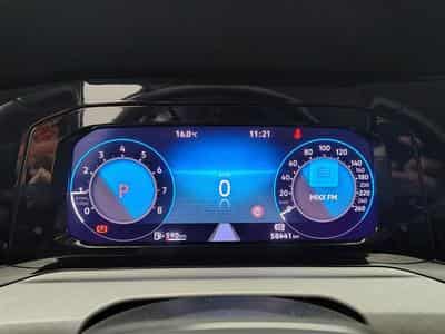 VW Golf 1.0 tsi Business DSG (2023) - Photo 10