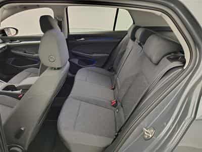 VW Golf 1.0 tsi Business DSG (2023) - Photo 13