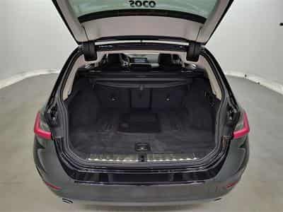 BMW 318 318 d Touring NAVI/TO PANO/FULL LED/JA17/PDC (2020) - Foto 14