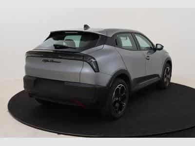 Alfa-Romeo Junior - (2025) - Photo 6