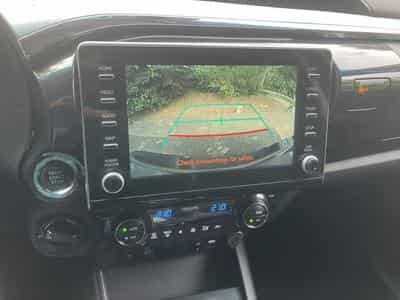 Toyota Hilux Comfort Double Cab (2024) - Photo 14