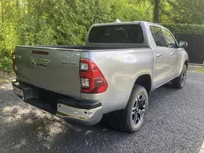 Toyota Hilux Comfort Double Cab (2024) - Photo 3