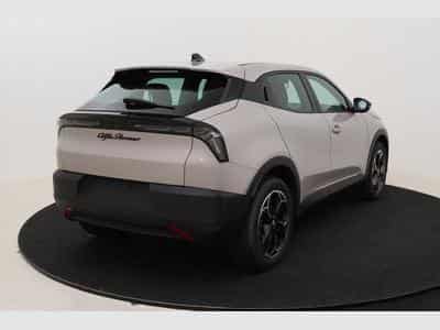 Alfa-Romeo Junior - (2025) - Photo 6