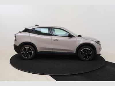 Alfa-Romeo Junior - (2025) - Photo 4