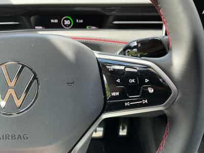 VW ID.7 GTX 4motion Tourer (2025) - Photo 12