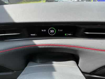 VW ID.7 GTX 4motion Tourer (2025) - Photo 8