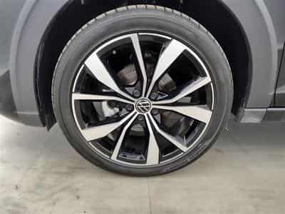 VW Taigo 1.0 TSI 115cv DSG R-Line NAVI / FULL LED / CAMERA / JA 18" (2025) - Photo 6