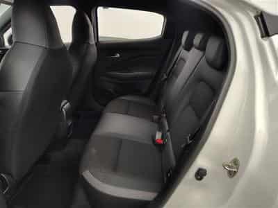 Nissan Juke 1.0 DIG-T 114cv N-Connecta NAVI / FULL LED / CAMERA / JA 17" (2025) - Photo 13