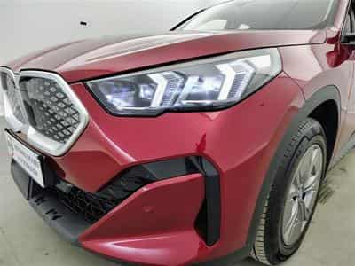 BMW iX2 IX2 Business Line NAVI/FULL LED/JA17/PDC (2025) - Photo 14
