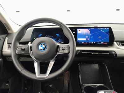 BMW iX2 IX2 Business Line NAVI/FULL LED/JA17/PDC (2025) - Photo 8