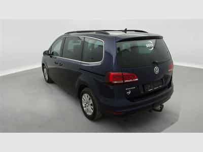 VW Sharan 2.0 TDi Highline 7PL/NAVI/TO PANO/JA/PDC AV AR (2020) - Foto 2