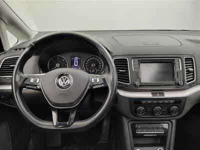 VW Sharan 2.0 TDi Highline 7PL/NAVI/TO PANO/JA/PDC AV AR (2020) - Foto 9
