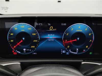 Mercedes GLB 180 GLB180 Business Line S-CUIR/NAVI/TO PANO/JA/PDC (2022) - Photo 10