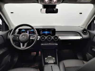 Mercedes GLB 180 GLB180 Business Line S-CUIR/NAVI/TO PANO/JA/PDC (2022) - Photo 8