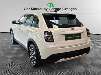 Fiat 600 Red Edition (2024) - Photo 3