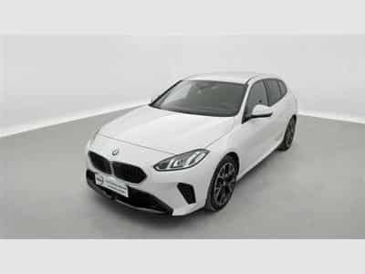 BMW 120 120iA Pack M NAVI / FULL LED / CAMERA / JA 18" (2025) - Photo 1