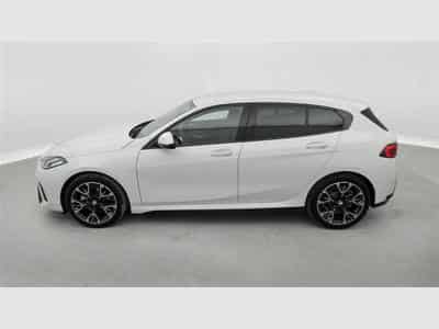 BMW 120 120iA Pack M NAVI / FULL LED / CAMERA / JA 18" (2025) - Photo 3