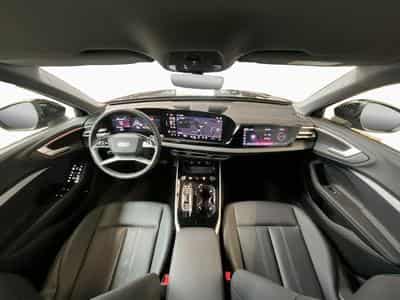 Audi A5 Avant+Quattro+S-tronic+P.Business+Black-Style+LM19 (2025) - Foto 2