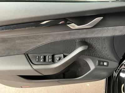 Skoda Octavia RS+DSG+LED+NAVI+DAB+LM19+Pano+360° (2025) - Foto 14