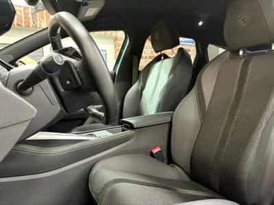Peugeot 308 308 SW 1.5 BlueHdi 131cv Auto GT (2024) - Foto 5