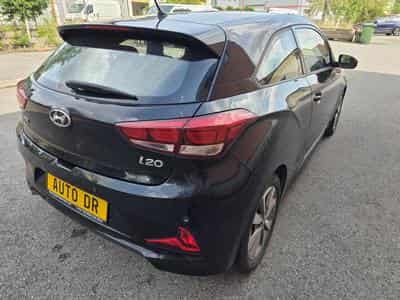 Hyundai i20 Coupé Sport 120 CV Garantie 12 Mois (2017) - Photo 7