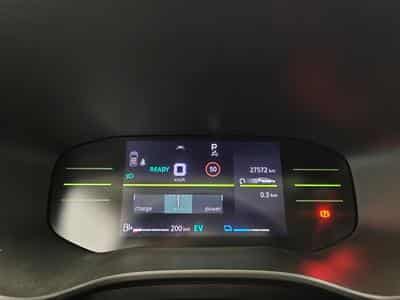 Dacia Jogger Hybrid 1.6 Extreme 7PL / NAVI / CARPLAY / CAMERA (2025) - Photo 10